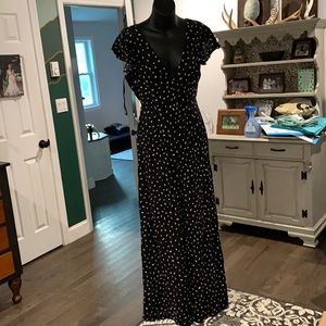 Lulus V-neck jumpsuit